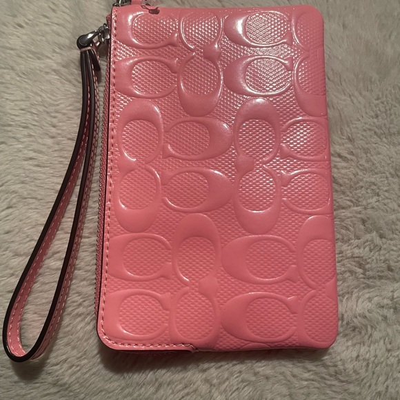 Coach Pink Patent Logo Wristlet - Picture 2 of 3